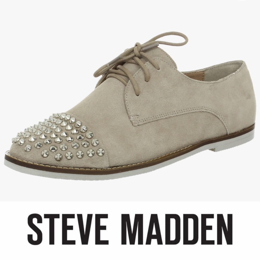 Women’s Steve Madden Studded Jazzhan Oxford. Tan Brown, lace up, size 6